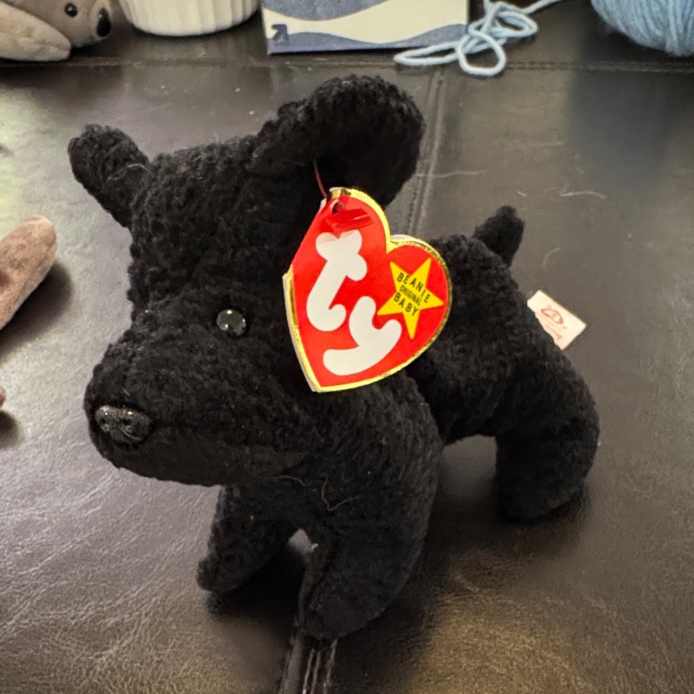 Ty Scottie Beanie Baby Black Plush Dog with Tag
